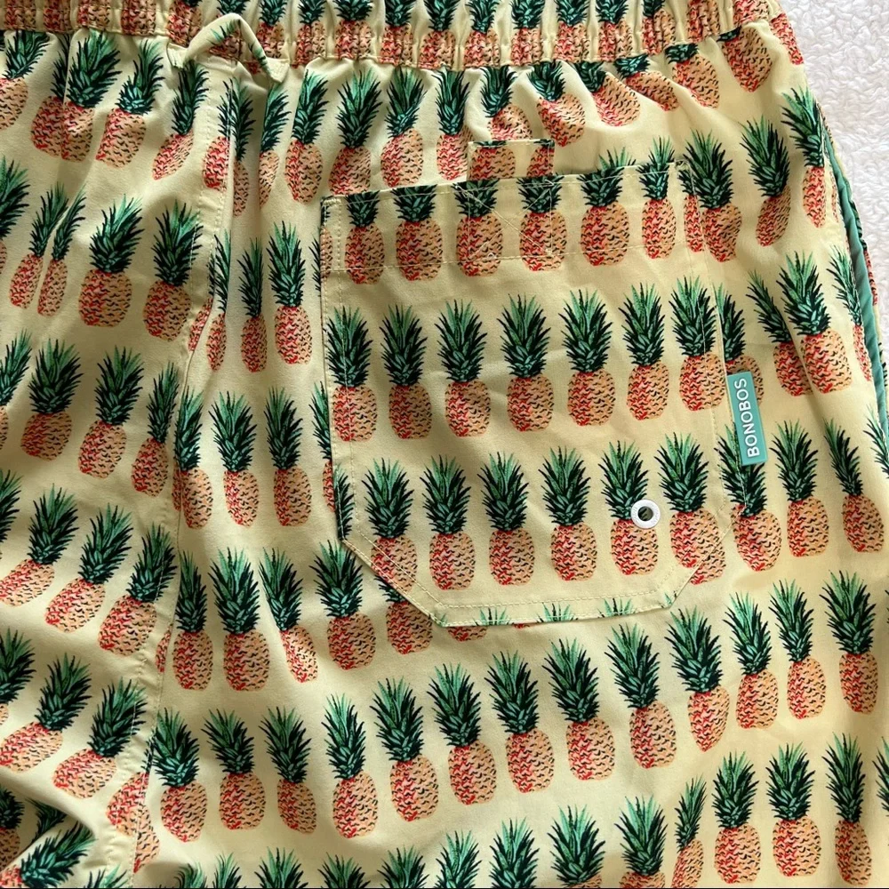 Bonobos Swim Trunks Shorts 9” inseam Yellow Pineapples Size M